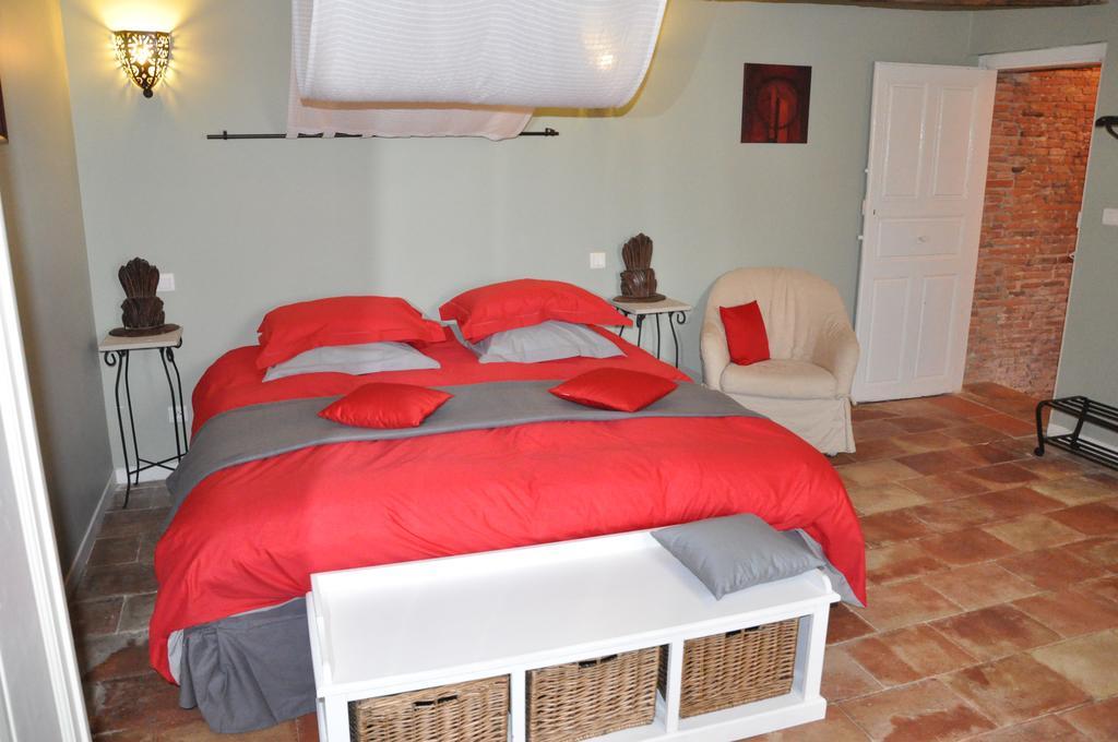 Le Lac De Crivito Bed & Breakfast Caraman Ruang foto