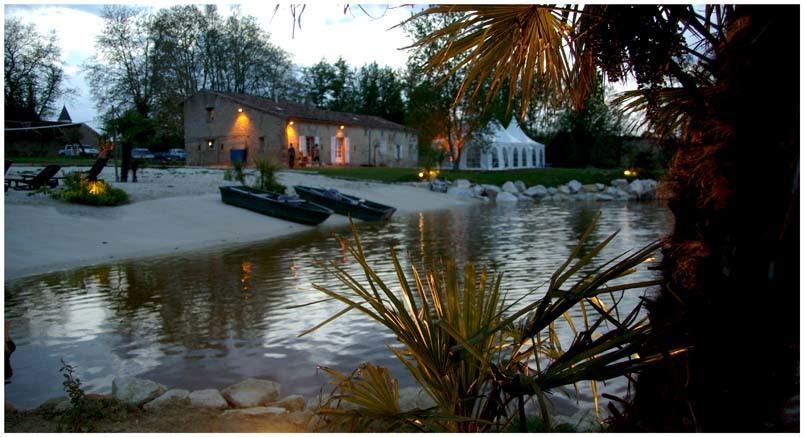 Le Lac De Crivito Bed & Breakfast Caraman Bagian luar foto