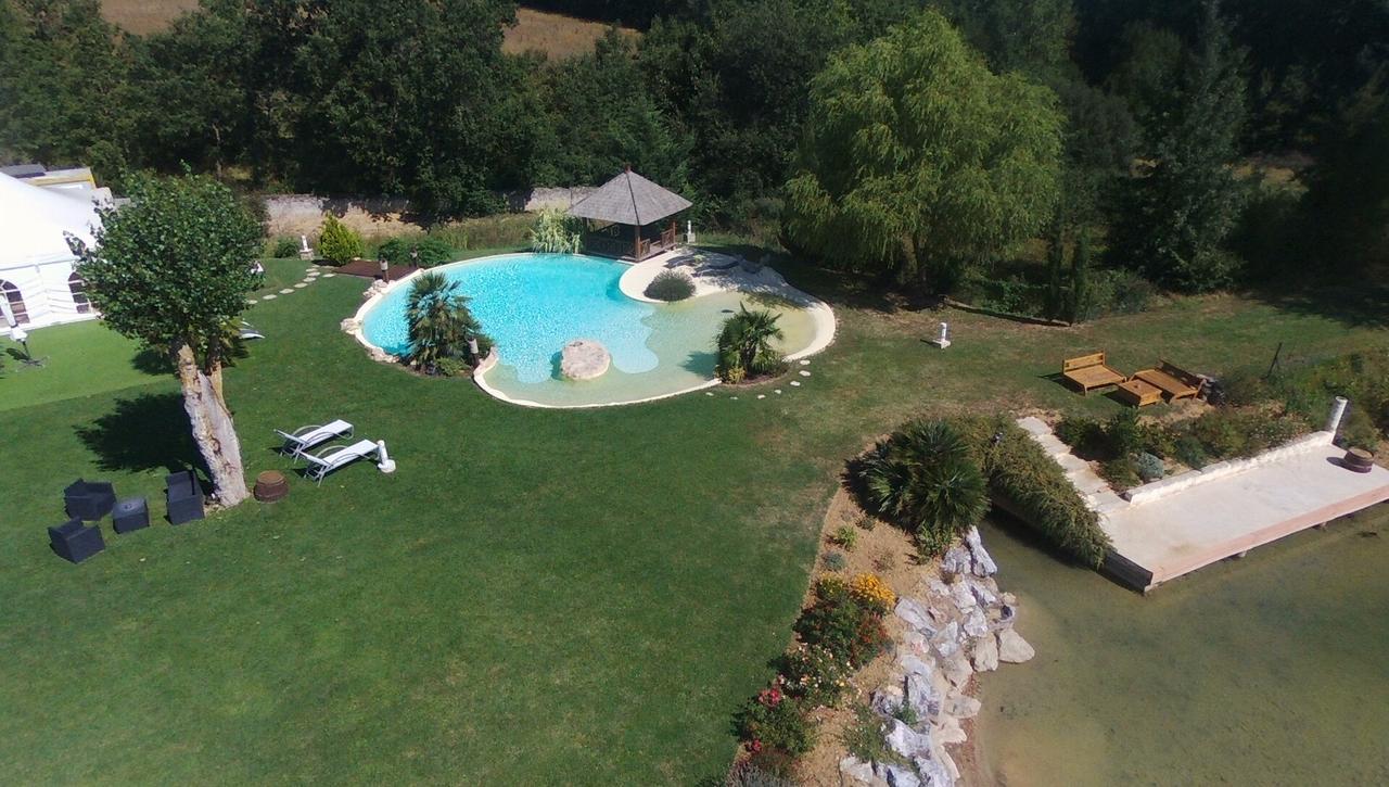 Le Lac De Crivito Bed & Breakfast Caraman Bagian luar foto